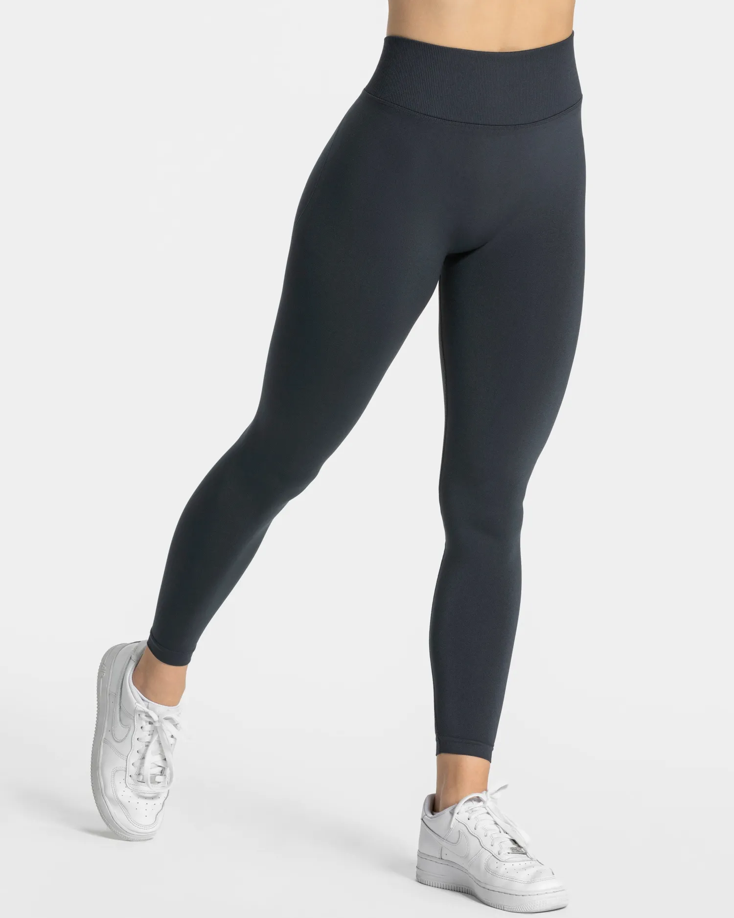 TEVEO Essence V-Back Covert Scrunch Leggings ""^Damen Leggings & Hosen