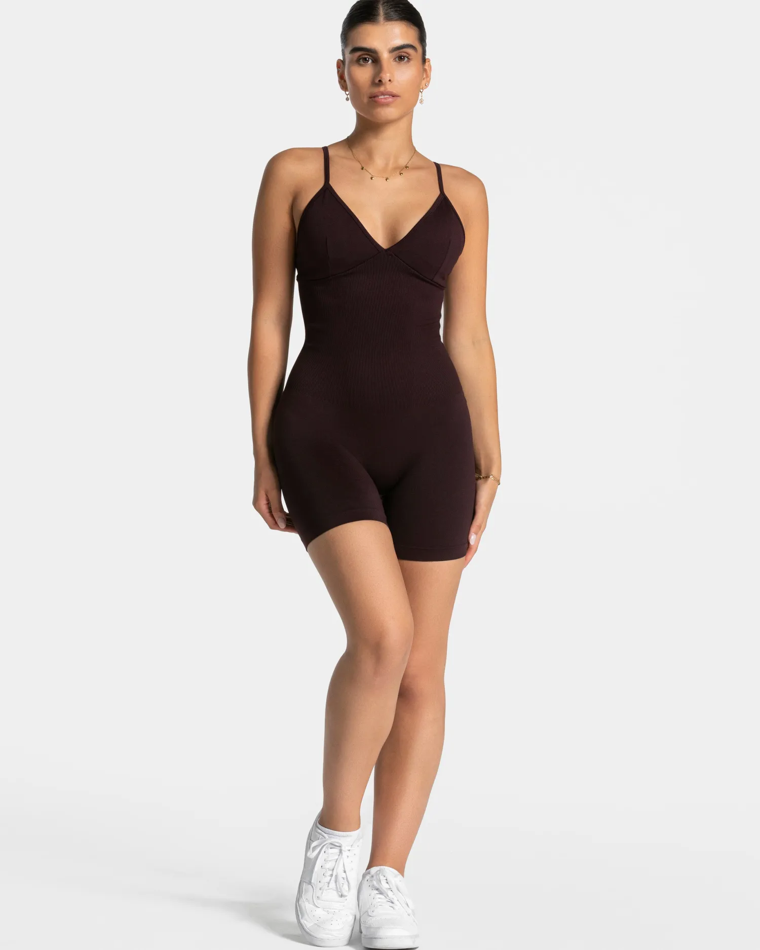 TEVEO Essence V-Back Covert Scrunch Short Jumpsuit ""^Damen Jumpsuits