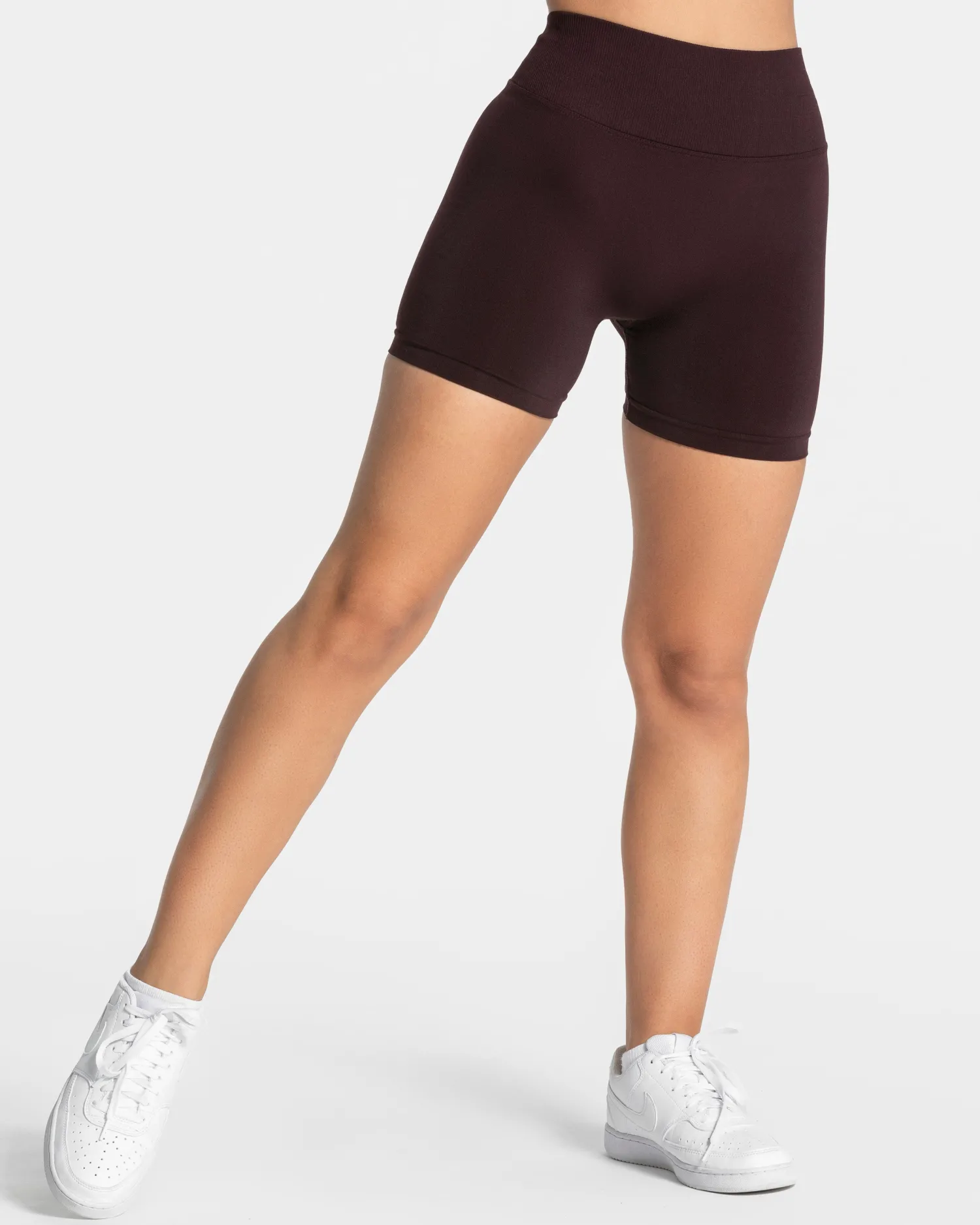 TEVEO Essence V-Back Covert Scrunch Short ""^Damen Shorts