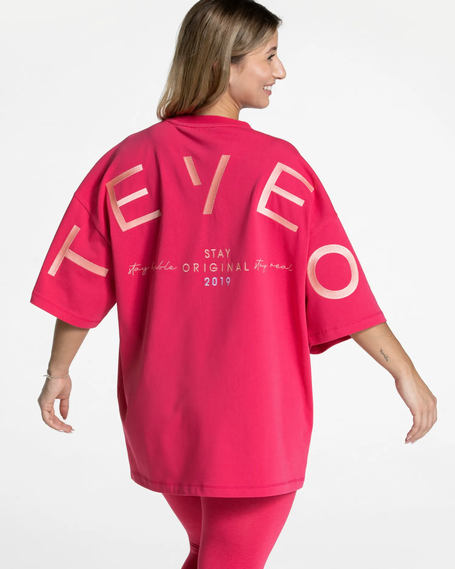 TEVEO Signature Oversized T-Shirt ""^Damen T-shirts